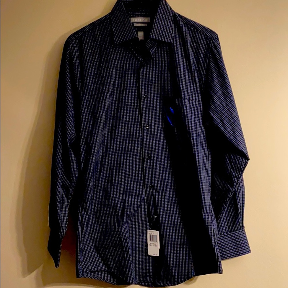 A Blue Velvet Classic Fitted Dress Shirt